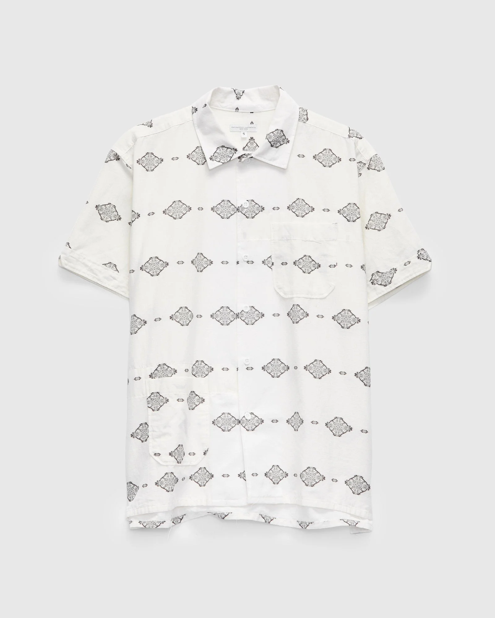 Camp Shirt in White Black Ikat Print - 1