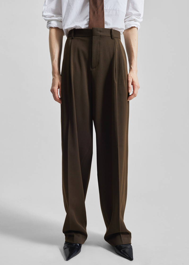 Vester Pleated Trousers - Brown 4