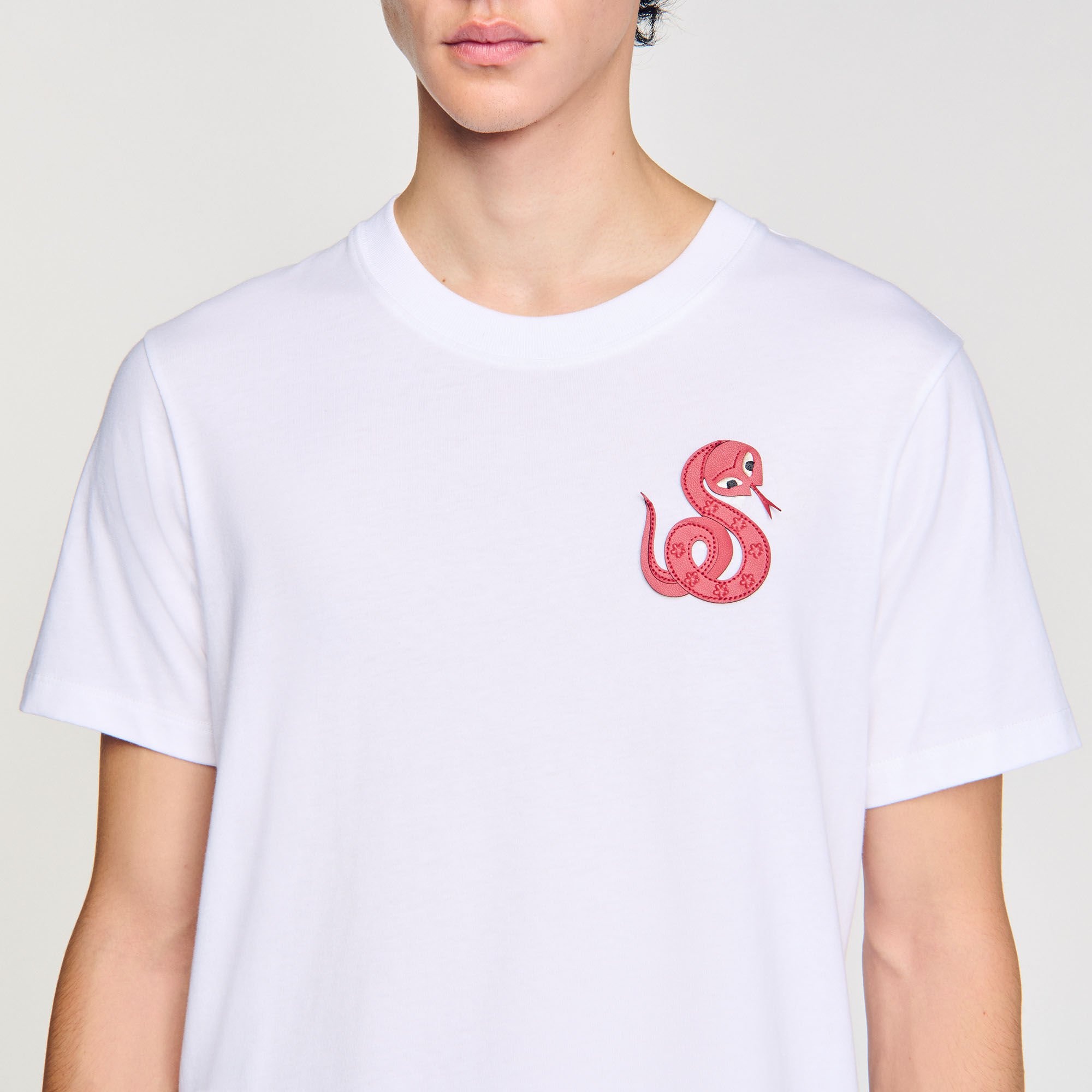 T-SHIRT WITH SNAKE DETAIL - 3