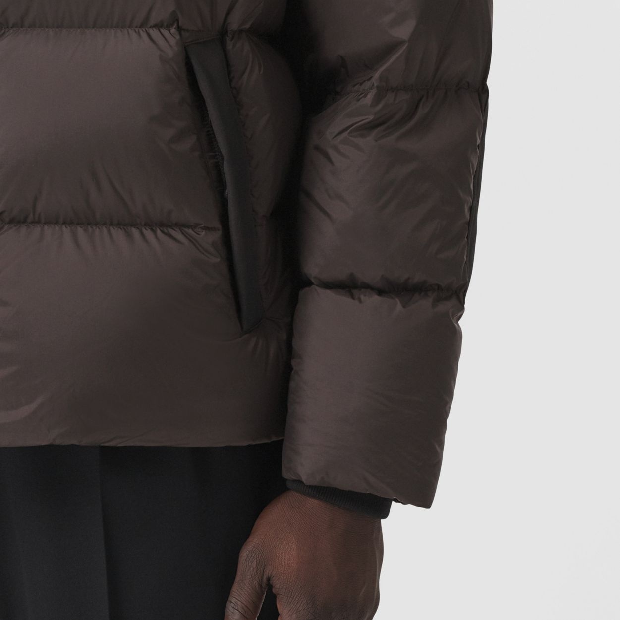 Detachable Sleeve Hooded Puffer Jacket - 6