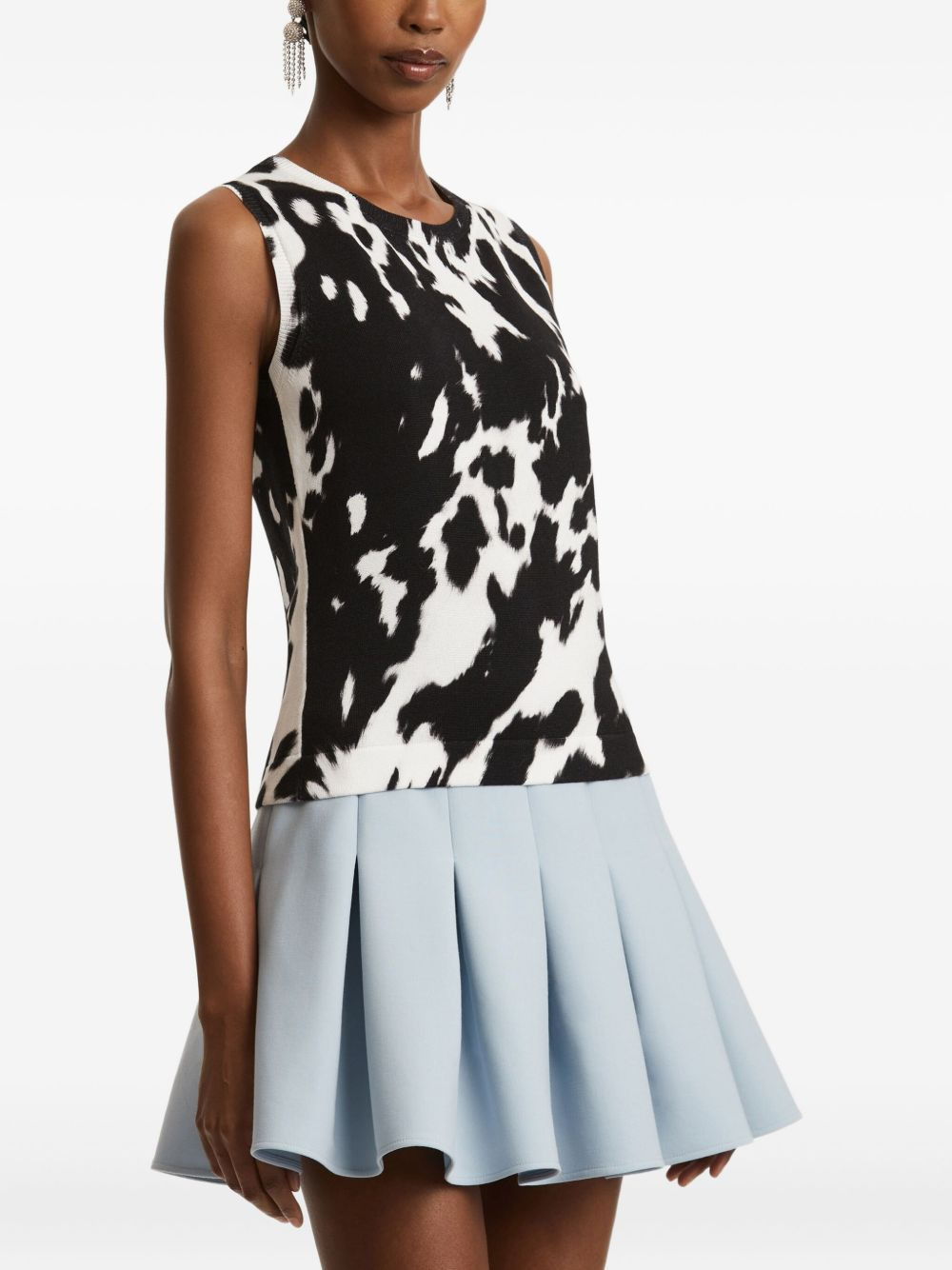 cowhide-print sleeveless knitted top - 4