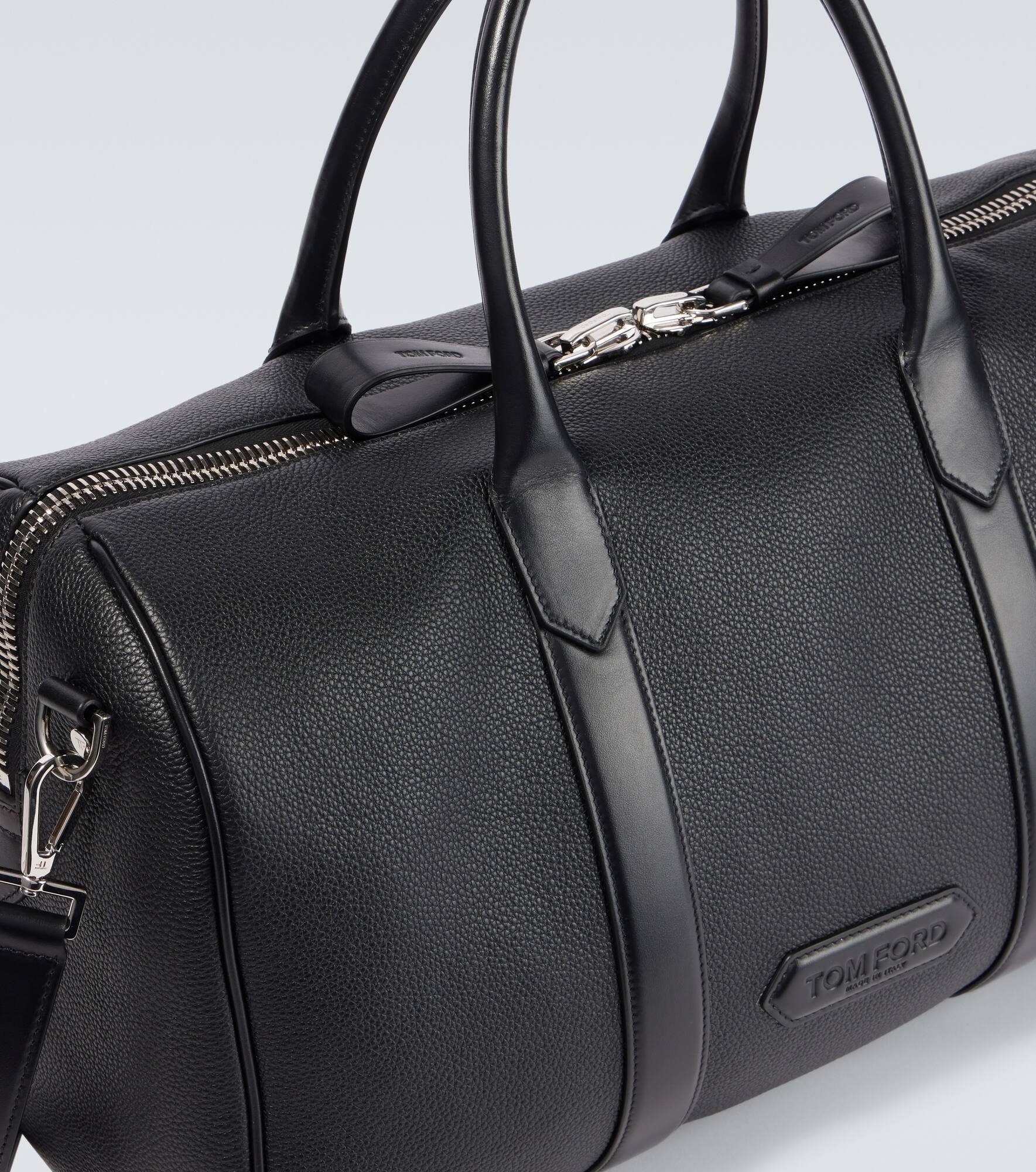 Leather duffel bag - 6