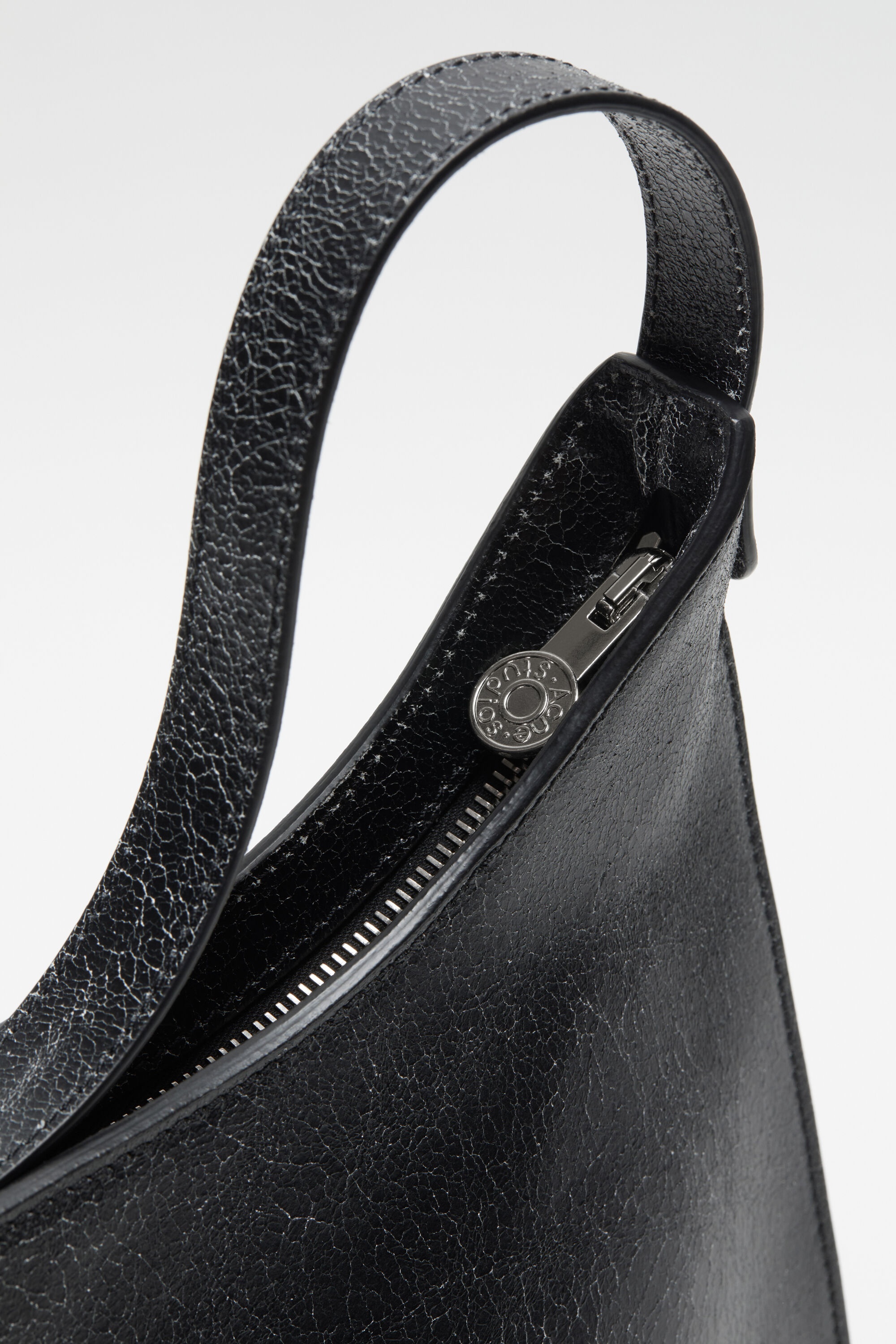 Platt shoulder bag - Black - 4