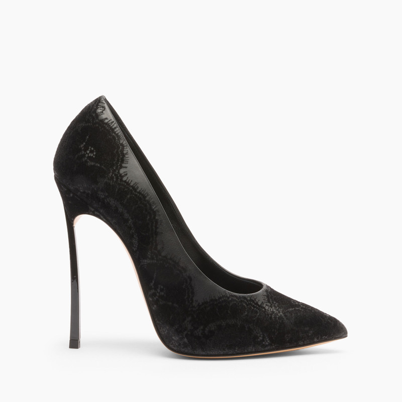 Lingerie Blade Pumps 1
