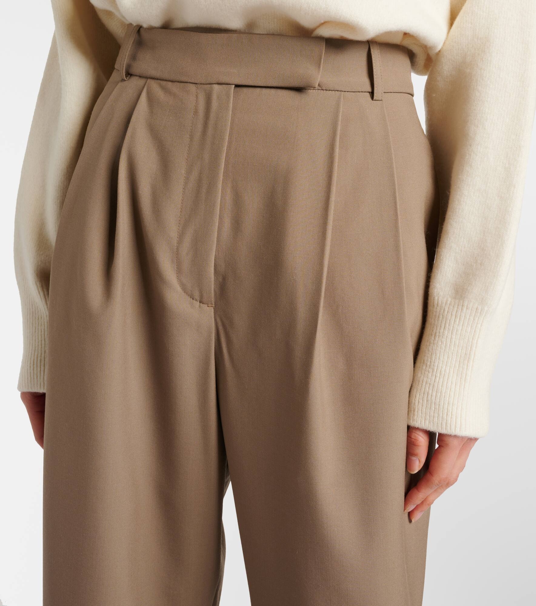High-rise virgin wool barrel-leg pants - 4
