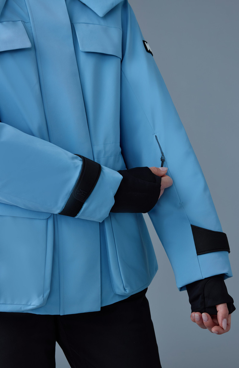 ICLYN-R Medium down ski jacket with removable hood 5