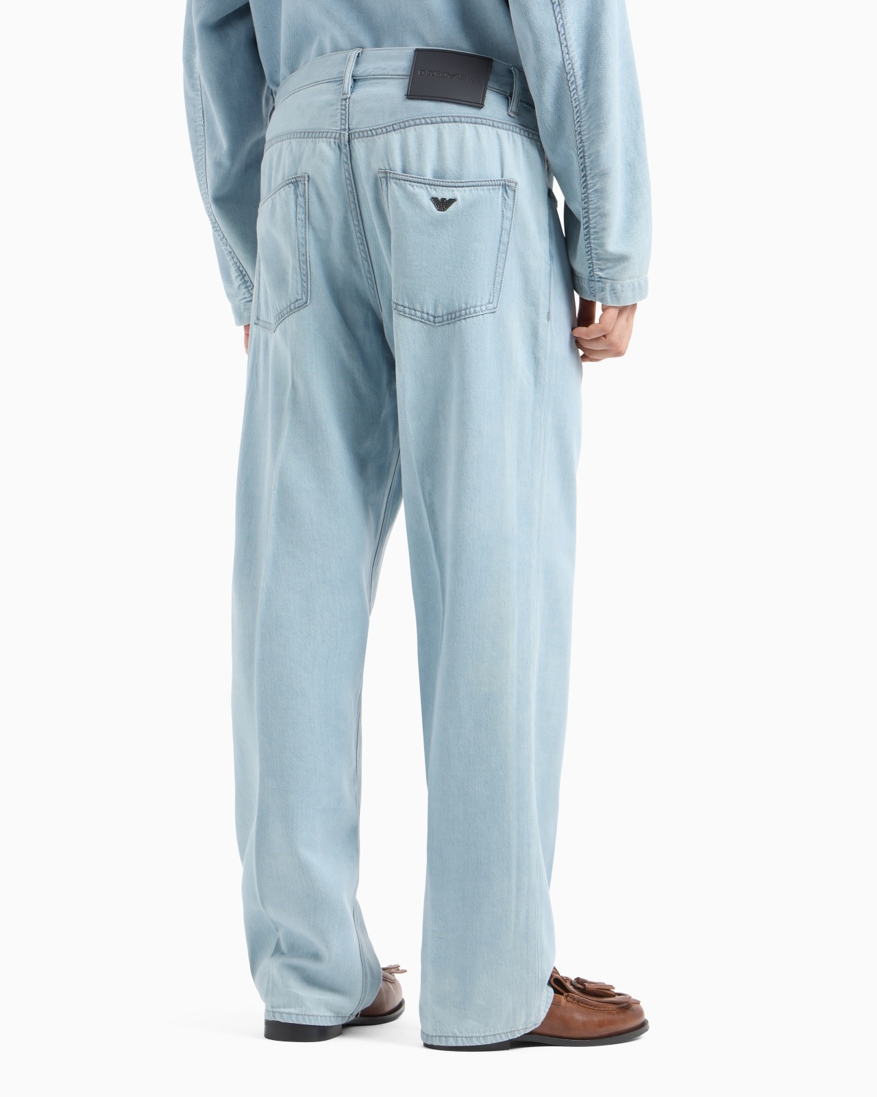 J74 LOOSE FIT DENIM JEANS IN A SOFT TOUCH LYOCELL BLEND - 3