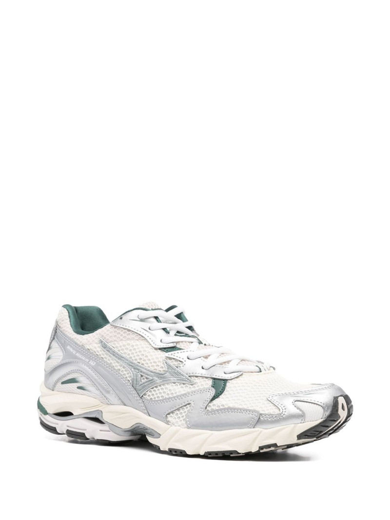 Mizuno Wave Rider sneakers outlook