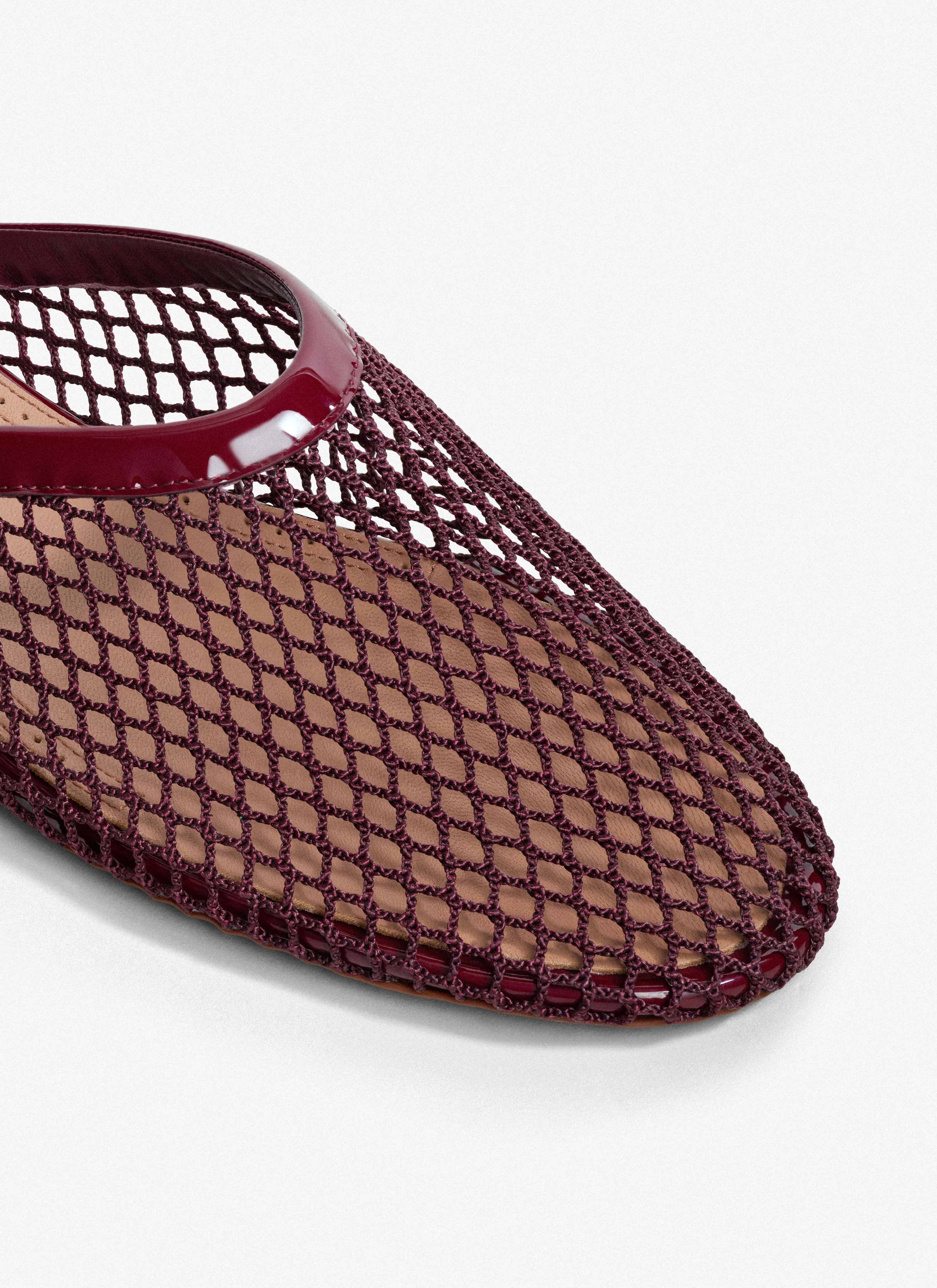 FLAT MULES IN FISHNET - 4