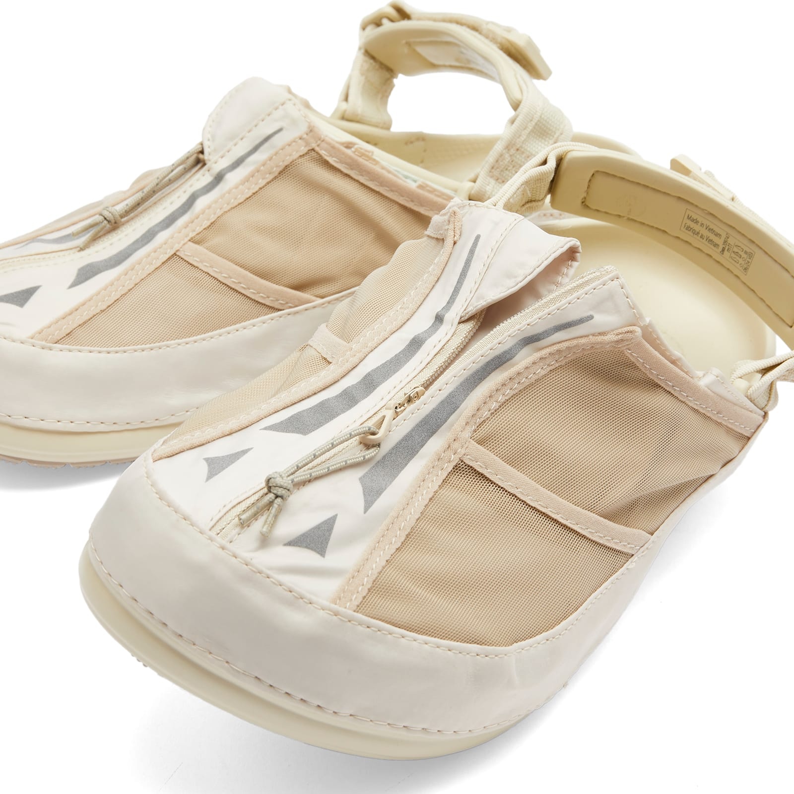 Crocs Running Vest Clog - 3