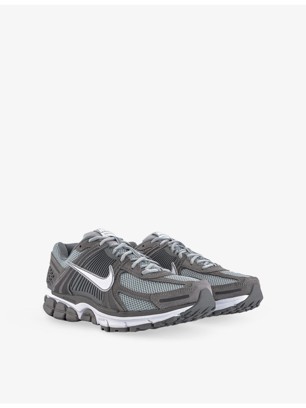 Zoom Vomero 5 Leather and Mesh Low-Top Trainers - 3