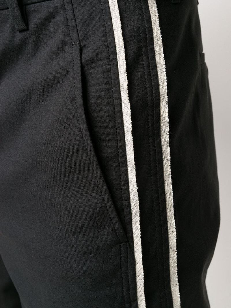contrasting side panel cropped trousers 5