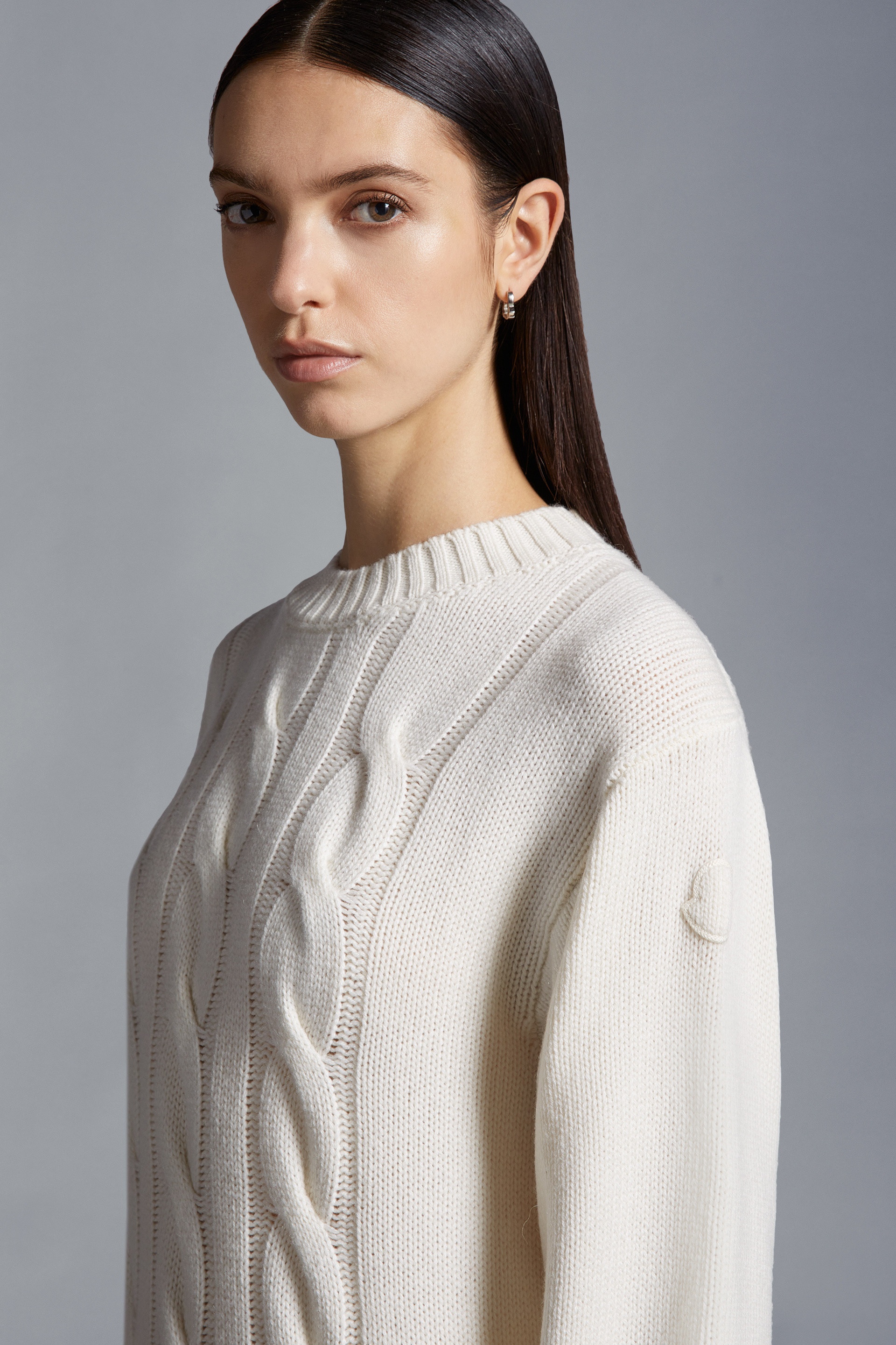 Cable Knit Cashmere Sweater - 4