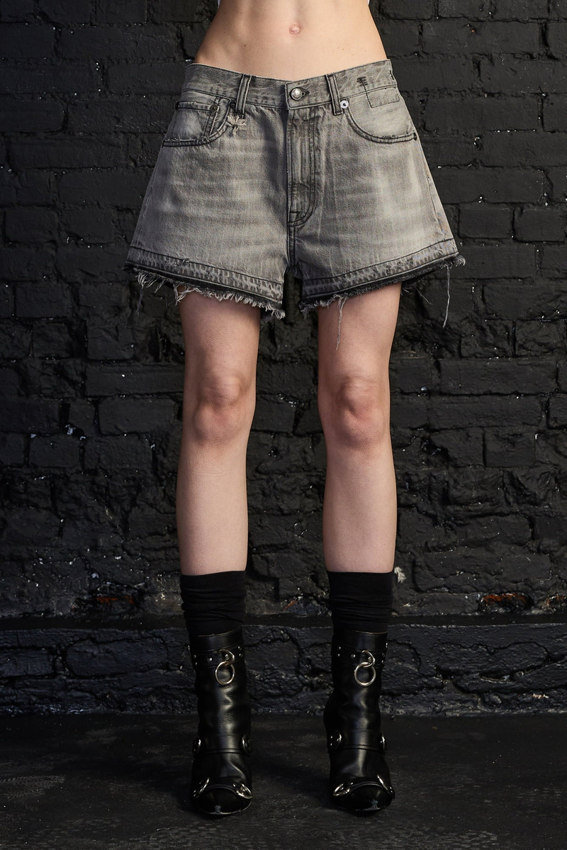 R13 X-BOYFRIEND SHORT outlook