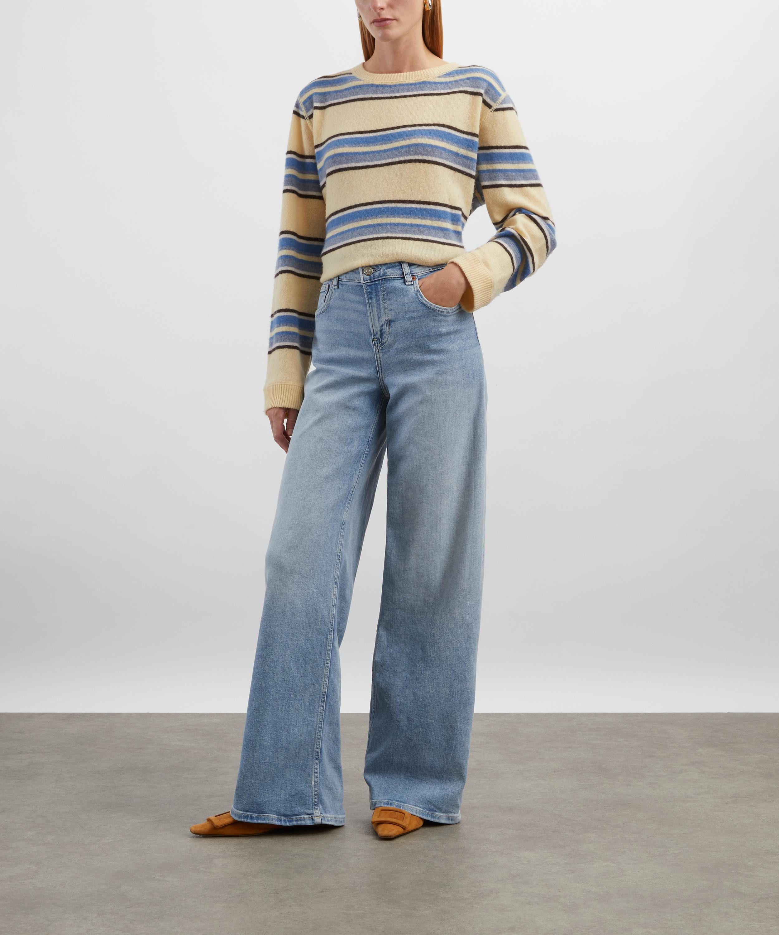 Greta Super-Stretch Low-Rise Wide-Leg Jeans - 2