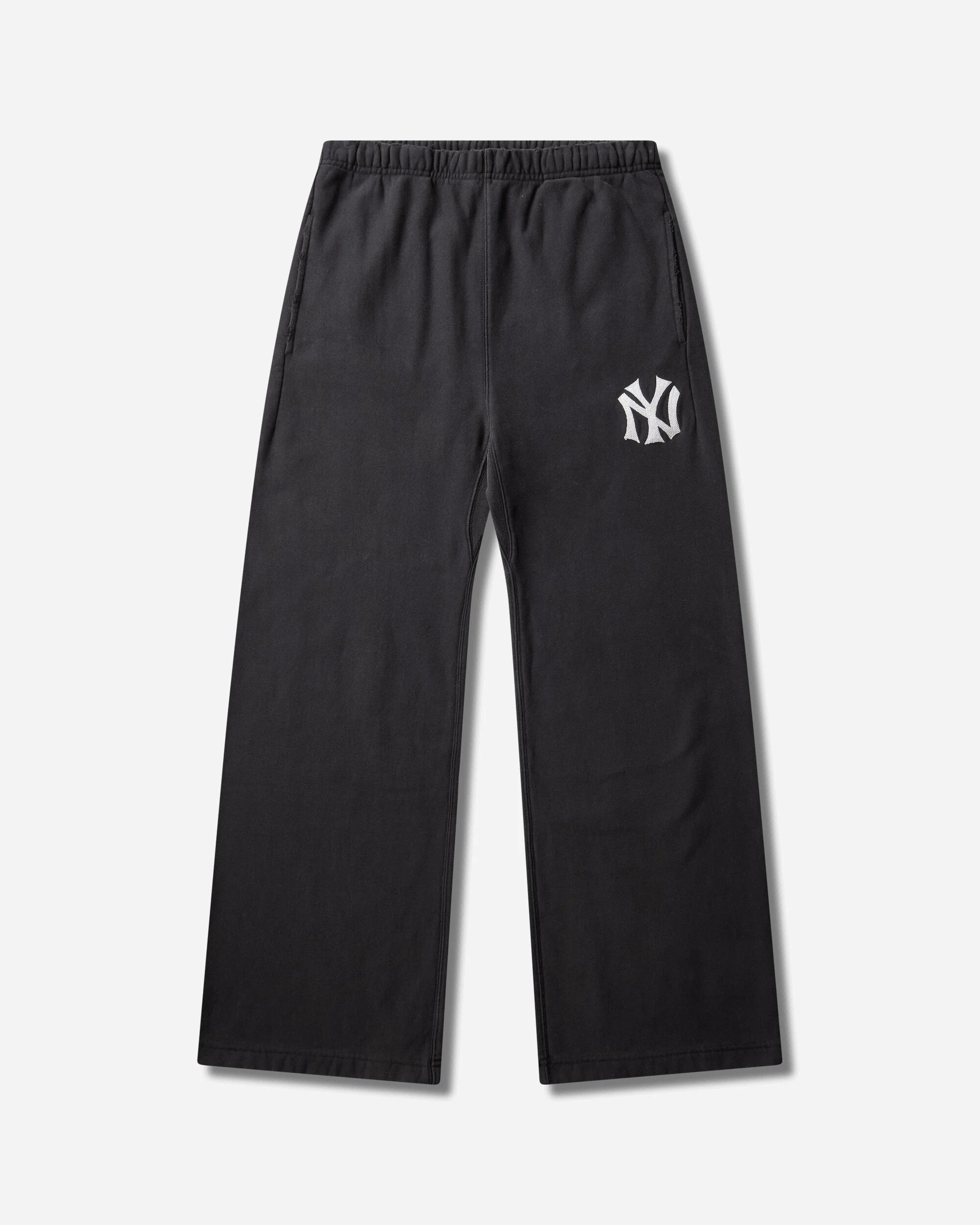 Men's New York Yankees MLB Cooperstown Wide Leg Sweatpants Black - 1