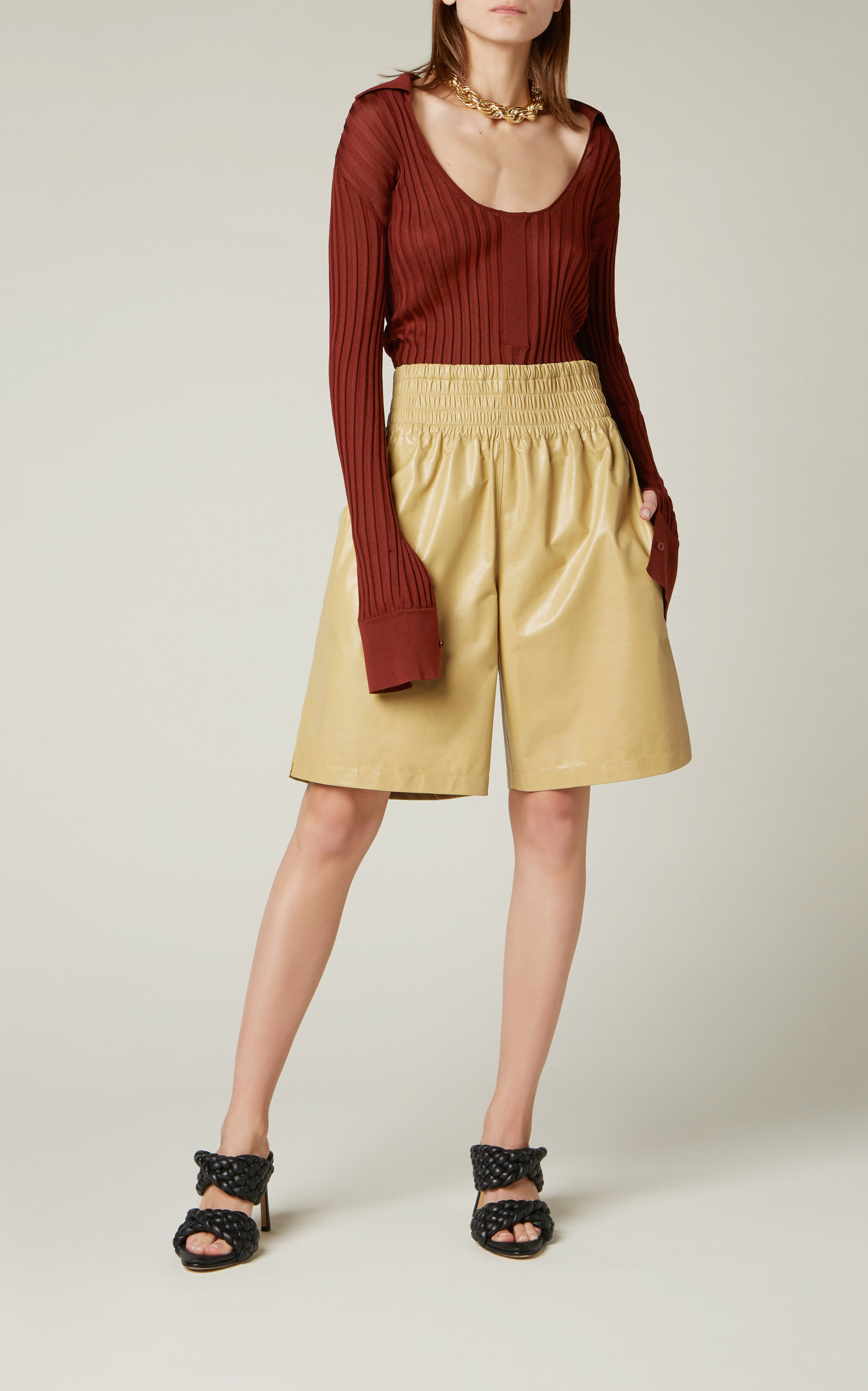 Leather Shorts yellow - 2