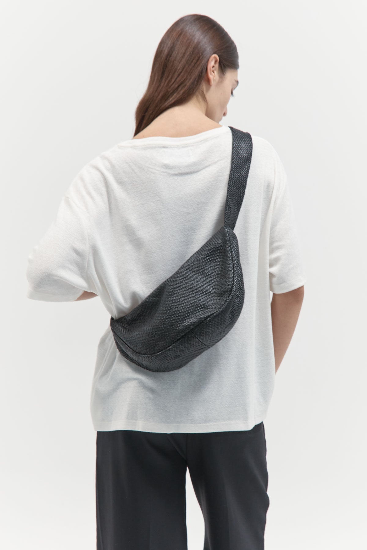 Woven Crescent Bag - Black - 2