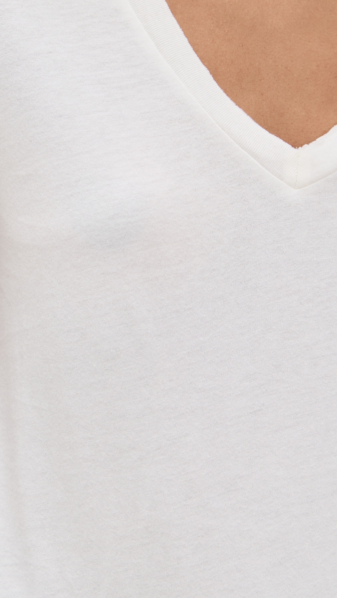V Neck T-Shirt - 5