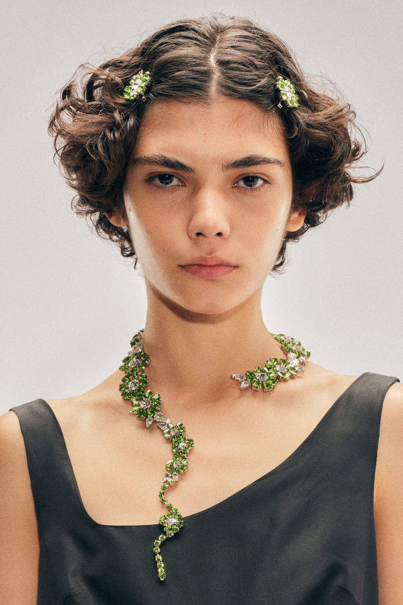 Simone Rocha Mini Heartbloom Hair Clip outlook