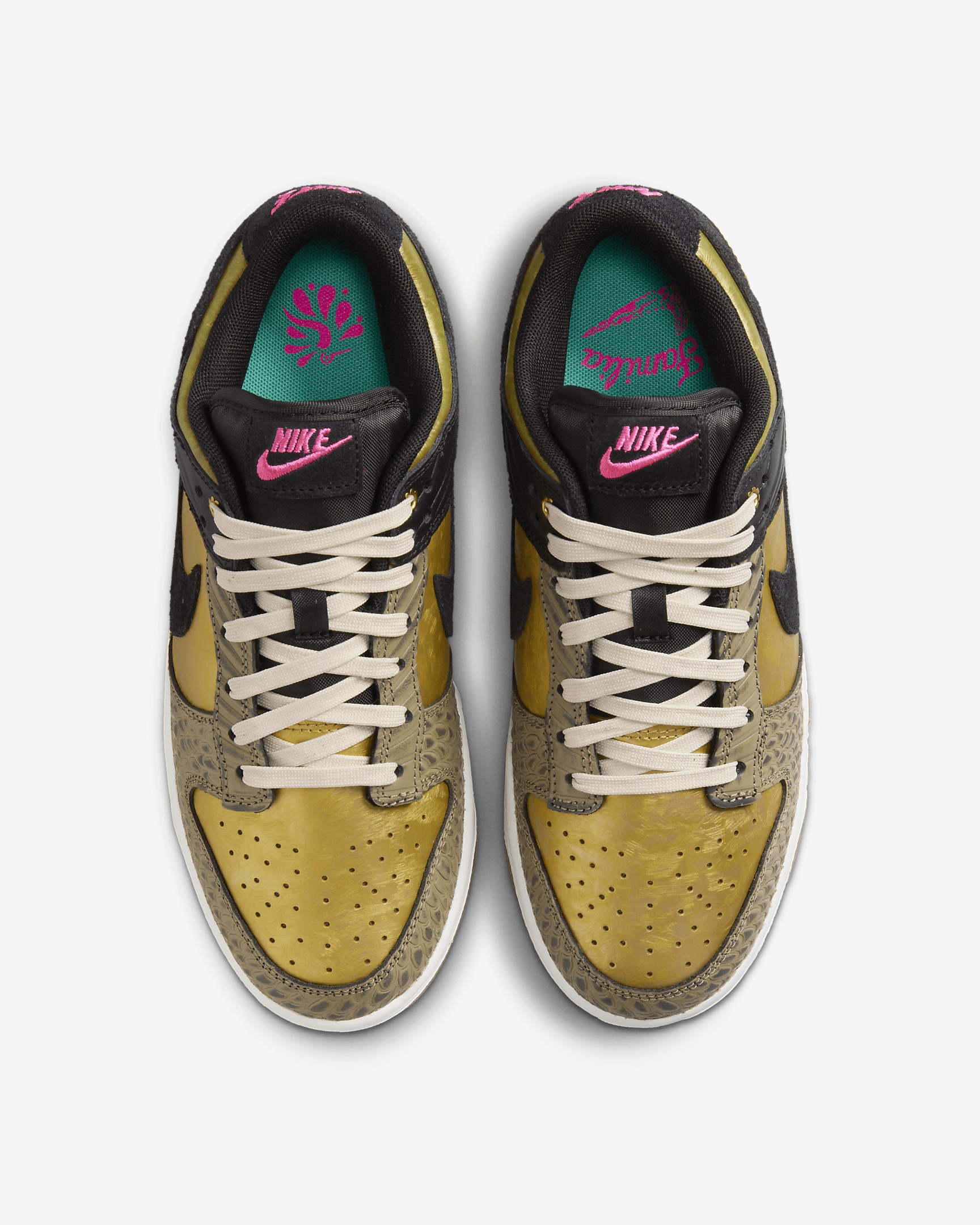 Nike Women's Dunk Low Premium Shoes - 4