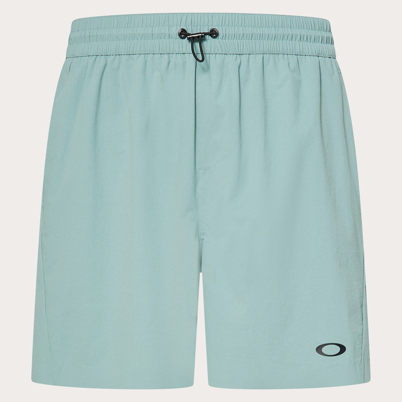 Performance Hybrid Short 1