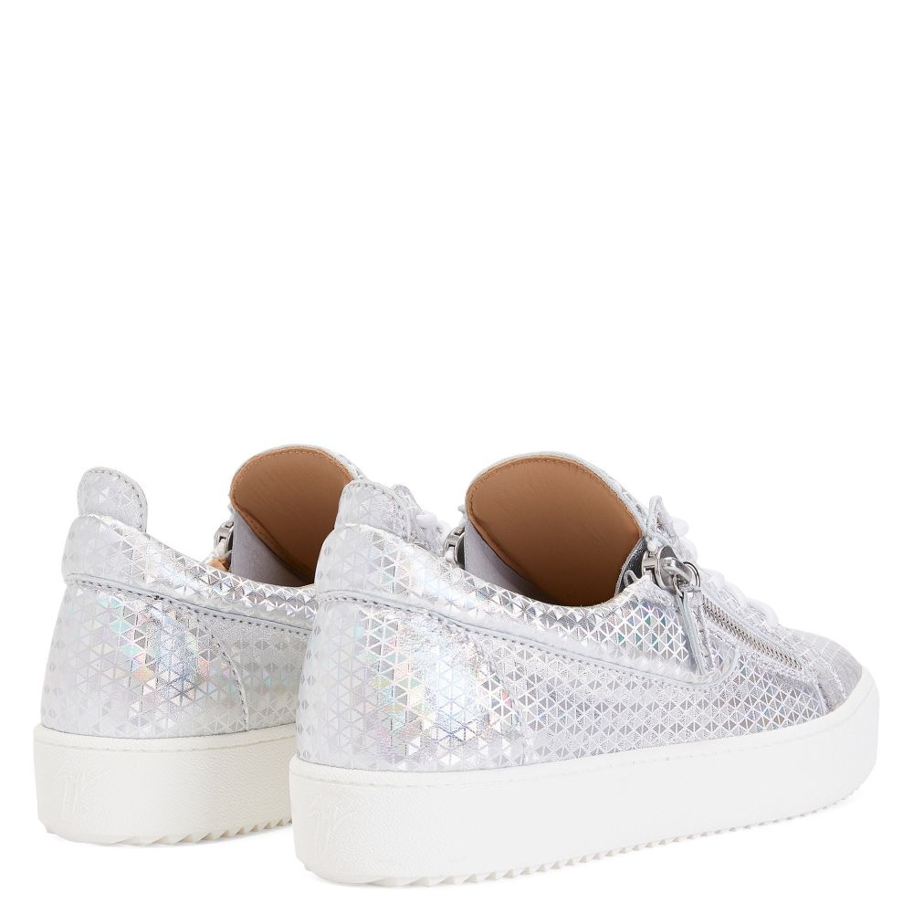 Giuseppe Zanotti Double Monk Strap Shoes in Silver Glitter 22928835_53038329_322.jpg main image 2