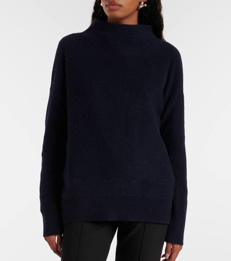 Cashmere sweater 6