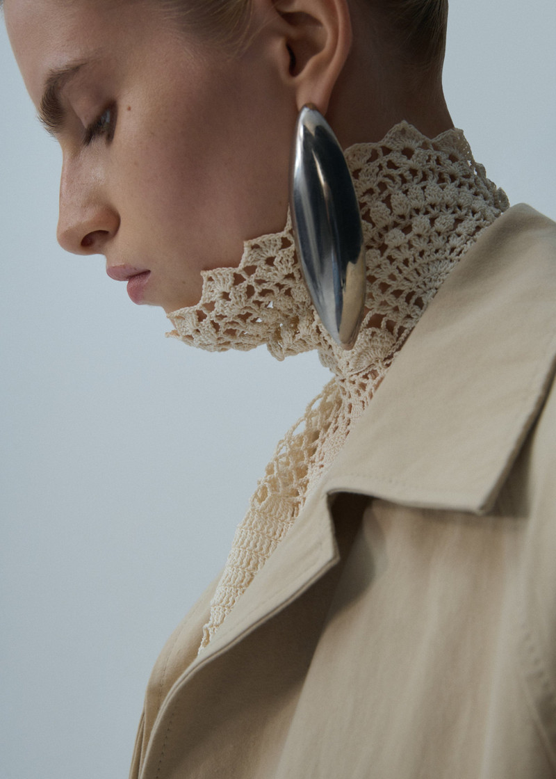 Wrap cotton trench coat in beige 8