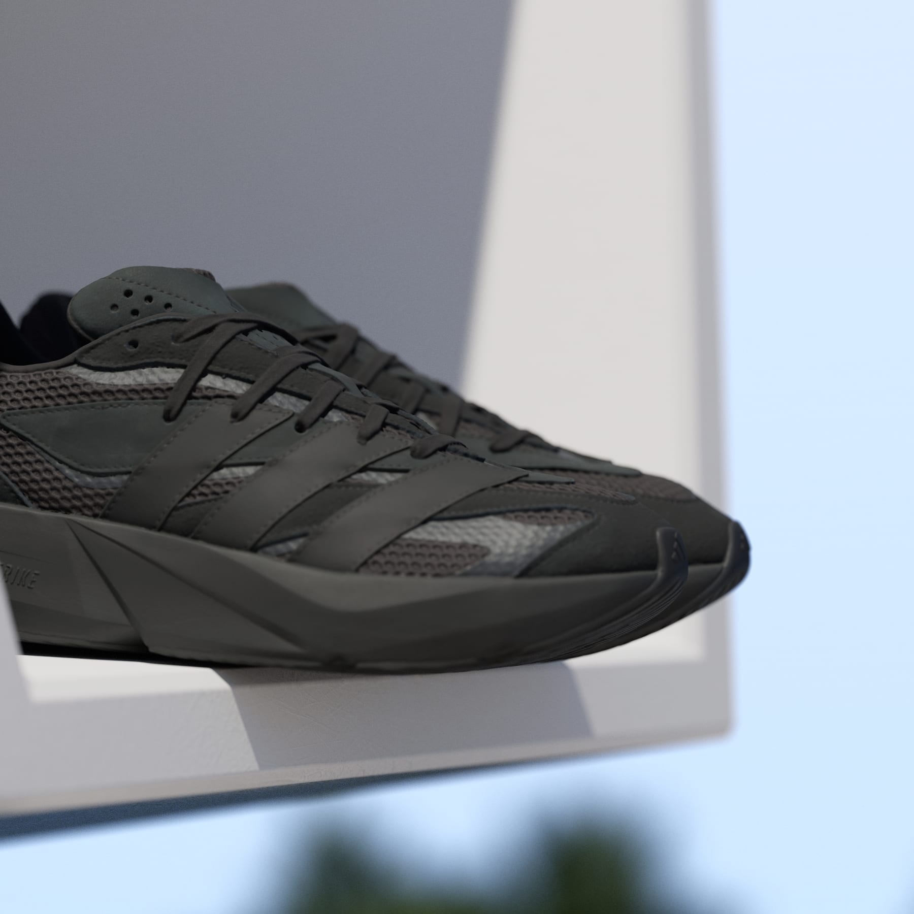 Lightblaze Shoes - 9