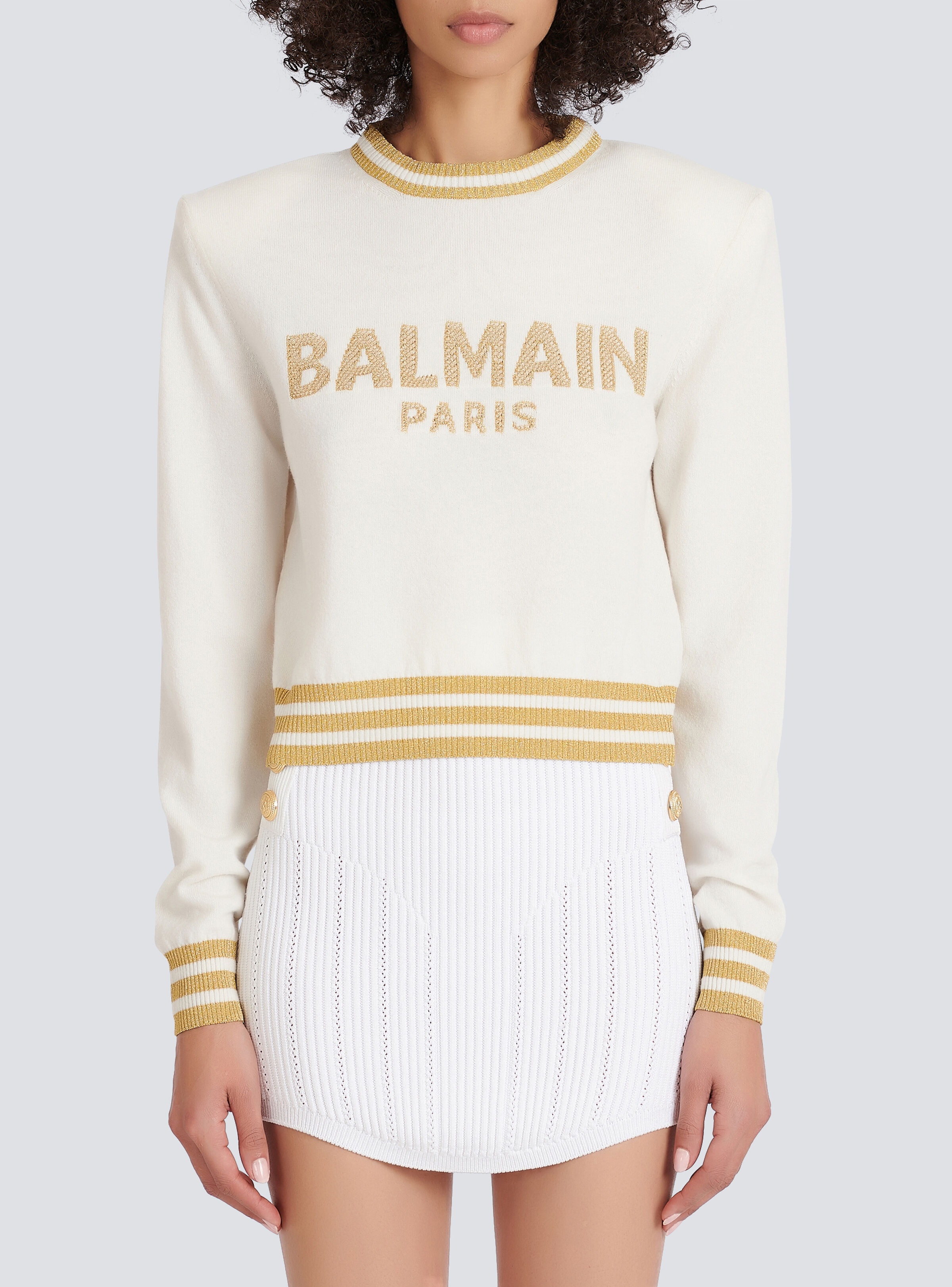 Cropped wool sweatshirt with gold Balmain logo - 5