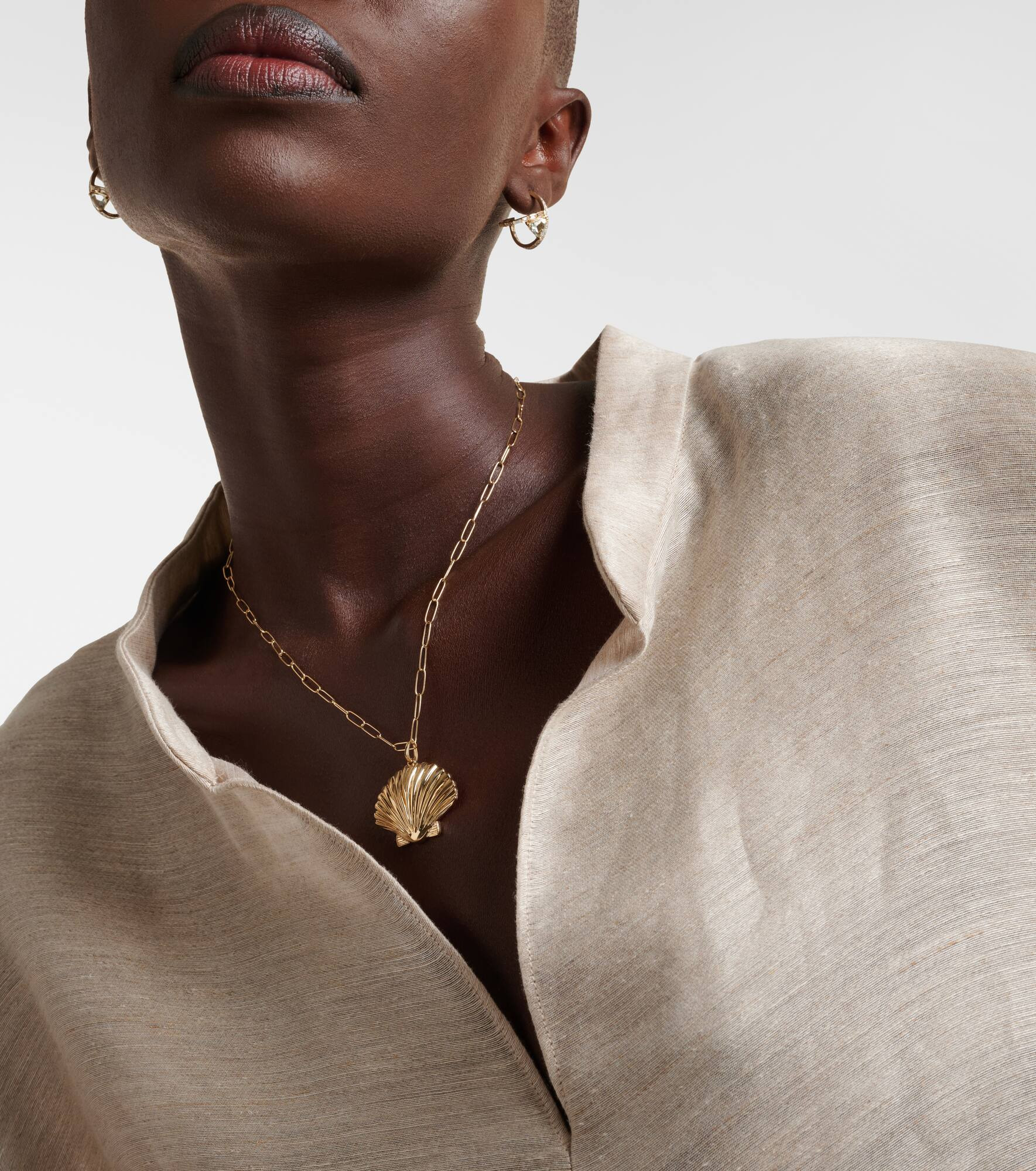 Venus Large 14t gold necklace - 3