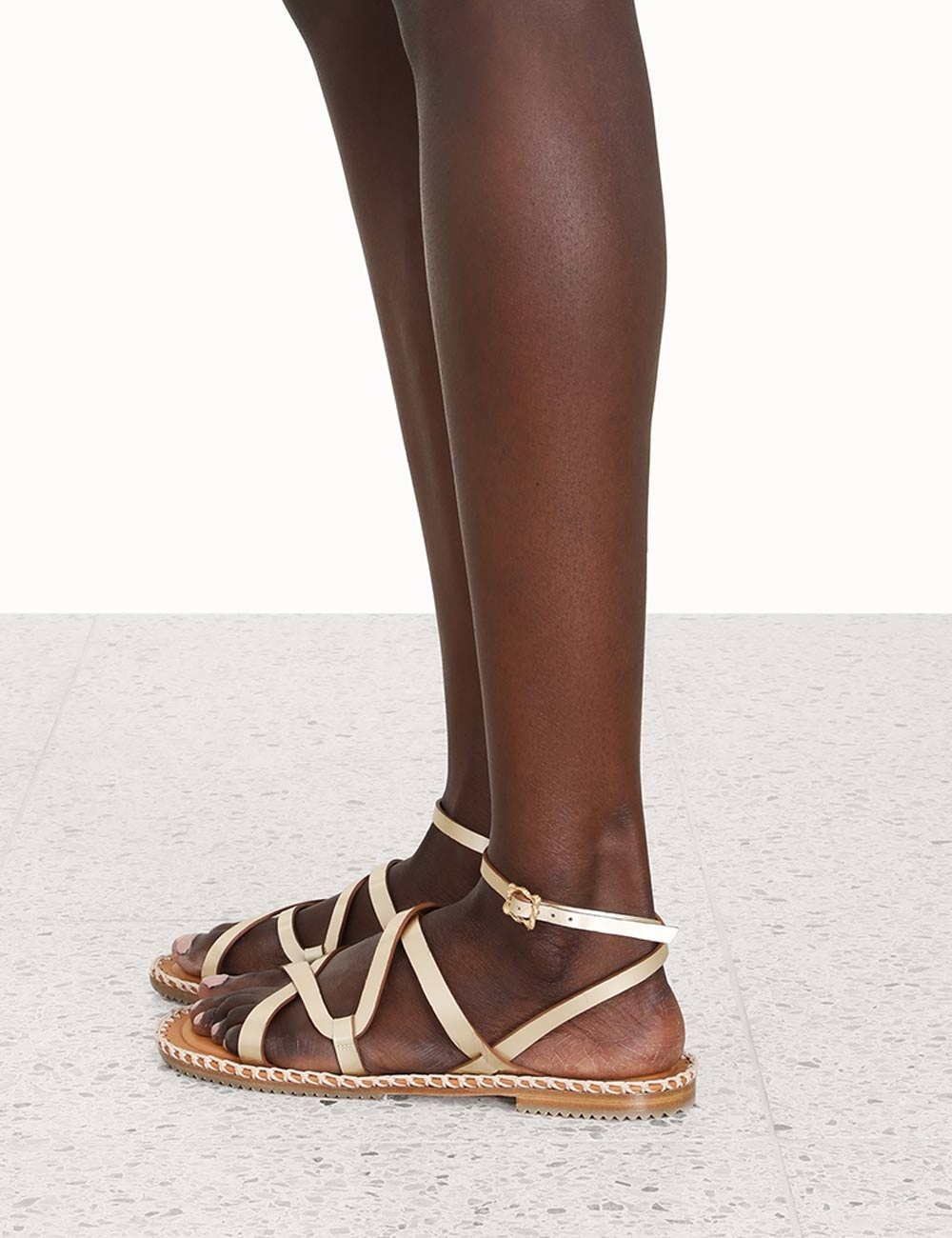 CRISS-CROSS SANDAL - 4