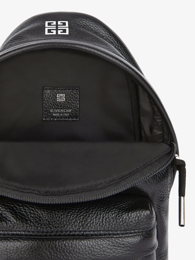 SMALL ESSENTIAL U BACKPACK IN GRAINED LEATHER 5