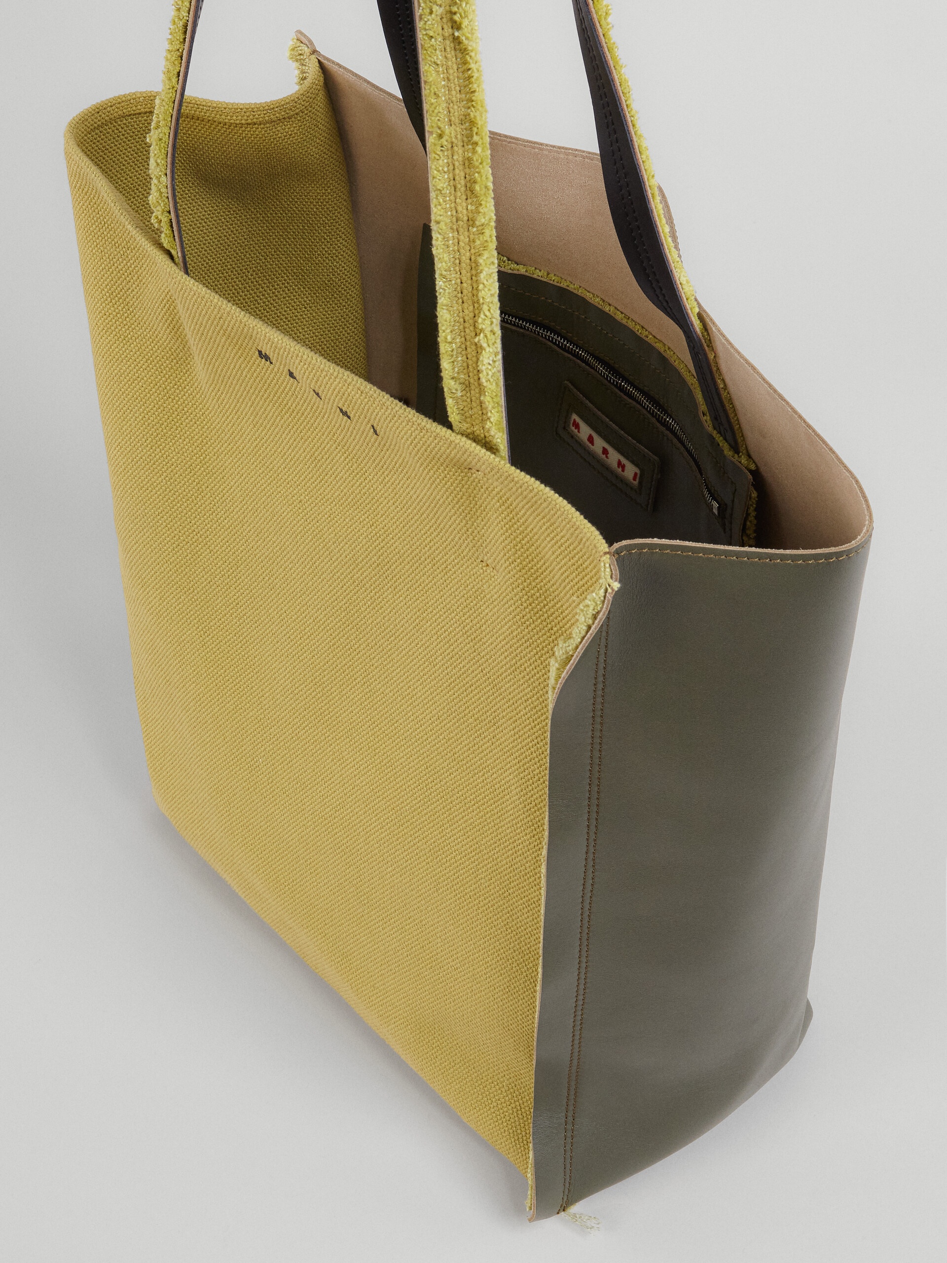 MUSEO SOFT LARGE BAG IN GREEN LEATHER AND CANVAS - 5