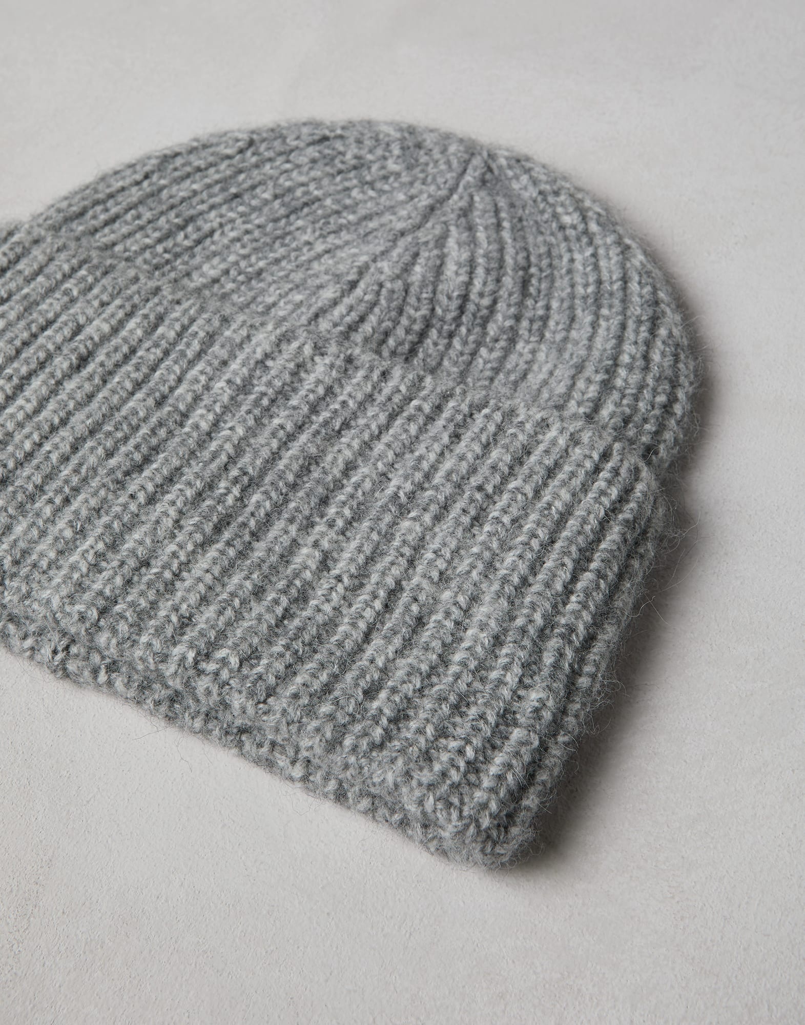 Virgin wool, alpaca and cashmere rib knit beanie - 2