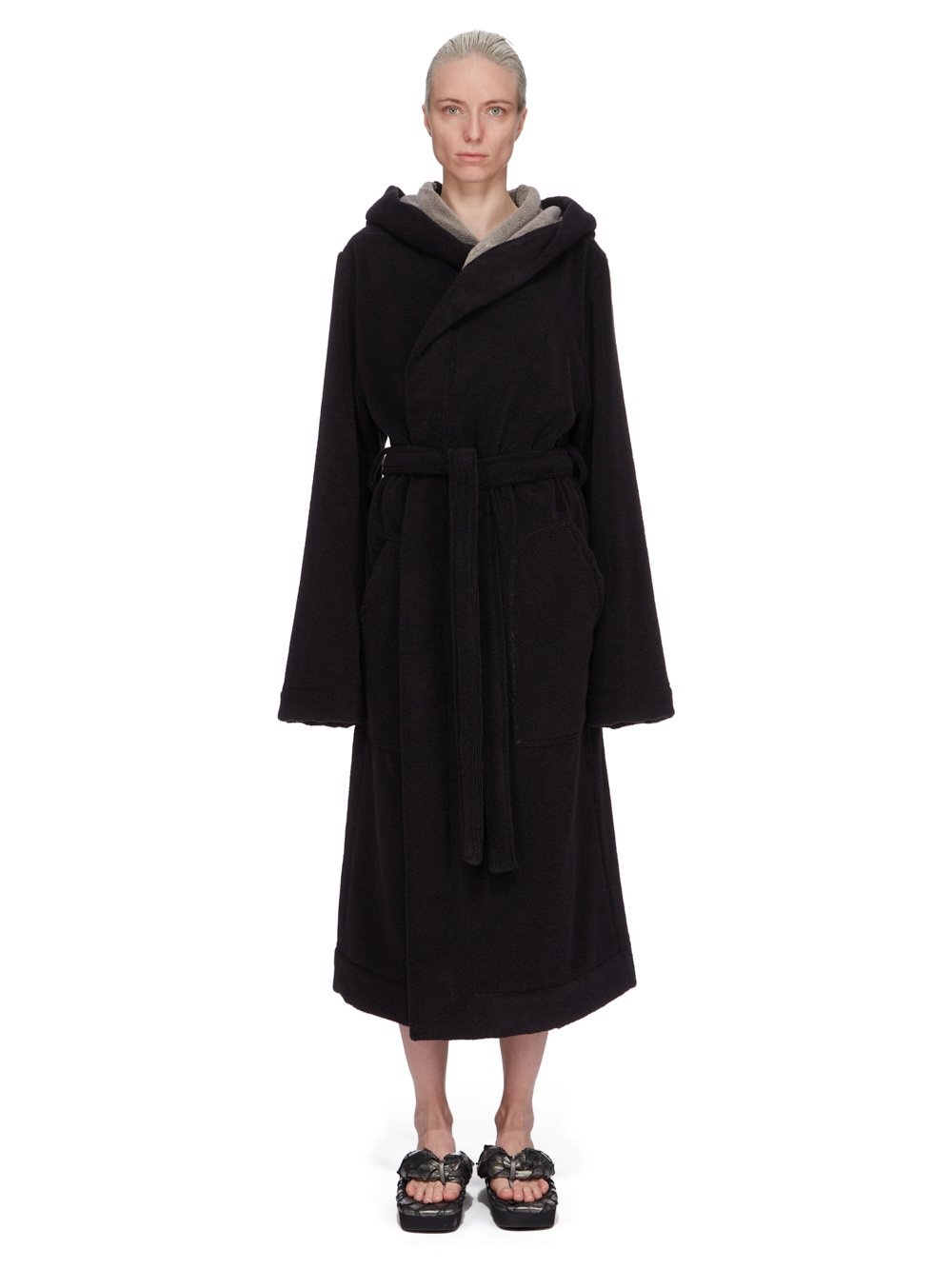 BATHROBE - 7