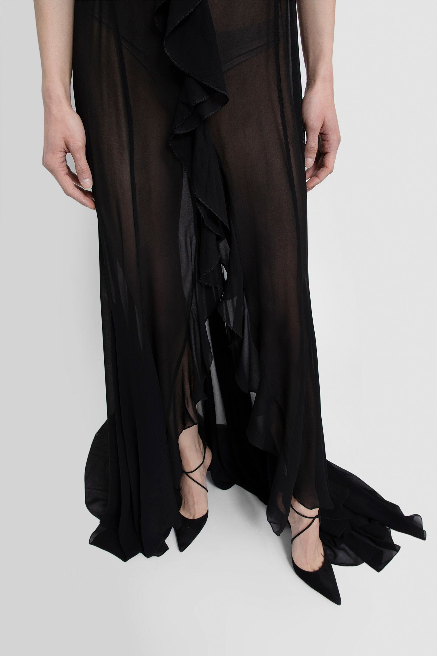 Recycled-Viscose-Chiffon-Maxi-Dress - 4