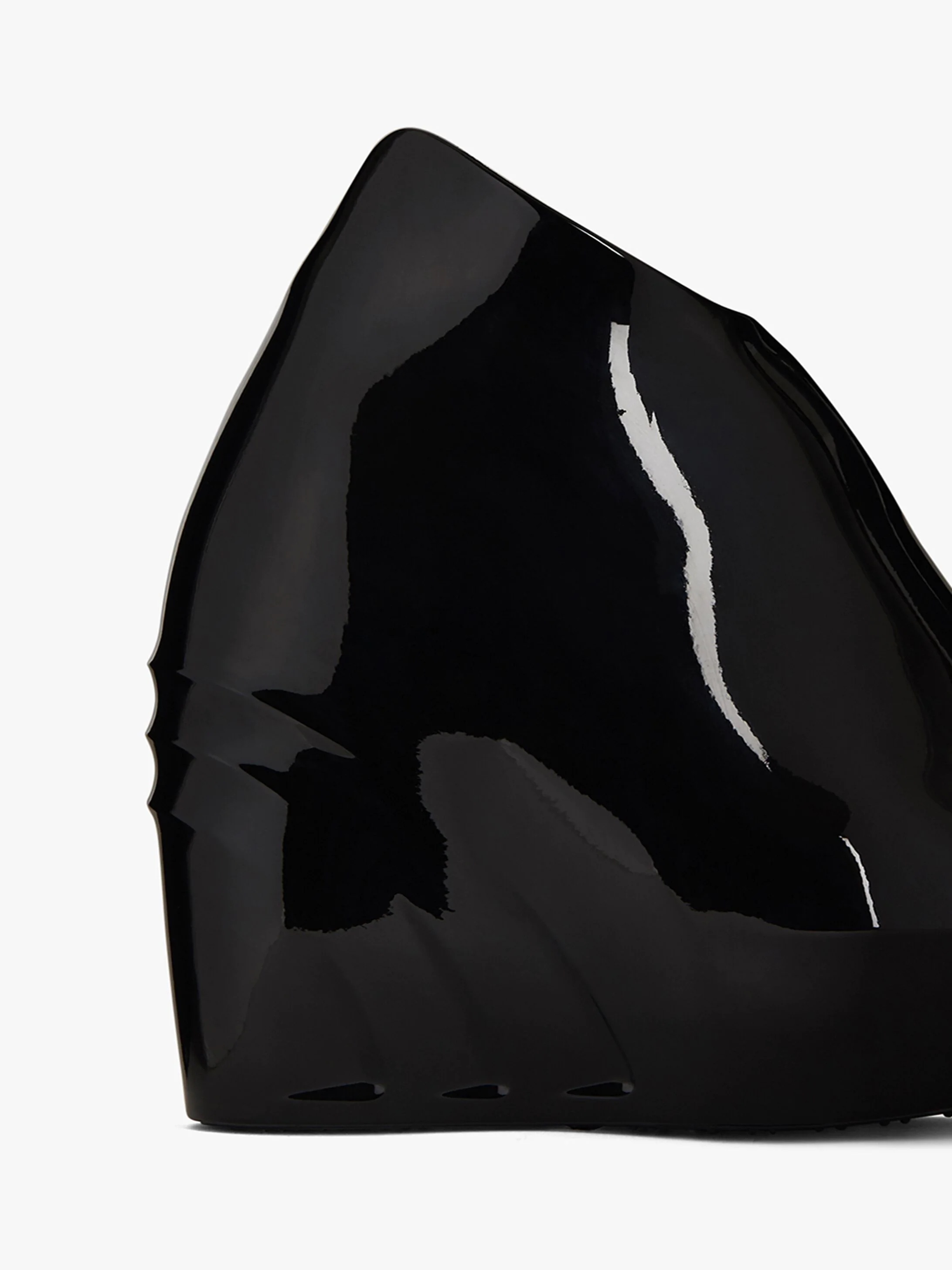 MONUMENTAL MALLOW WEDGE SHOES IN SHINY RUBBER - 4