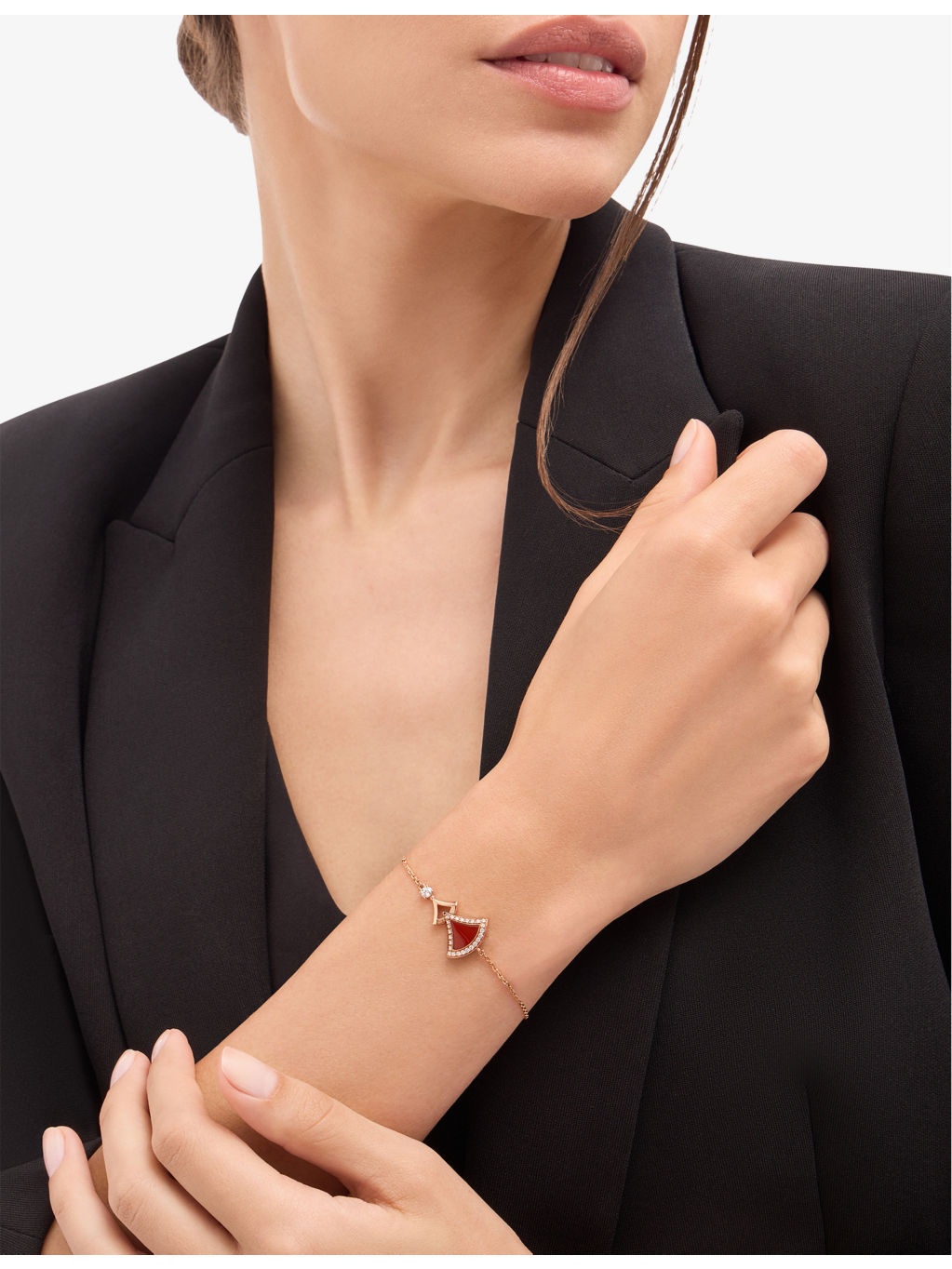 Divas' Dream 18ct rose-gold, 0.10ct and 0.21ct brilliant-cut diamond bracelet - 3