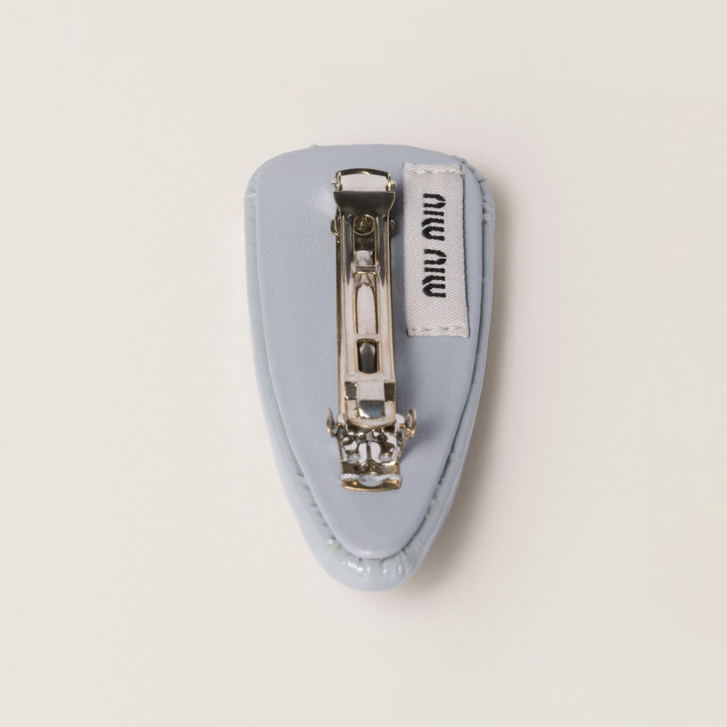 Miu Miu Patent leather hair clip outlook