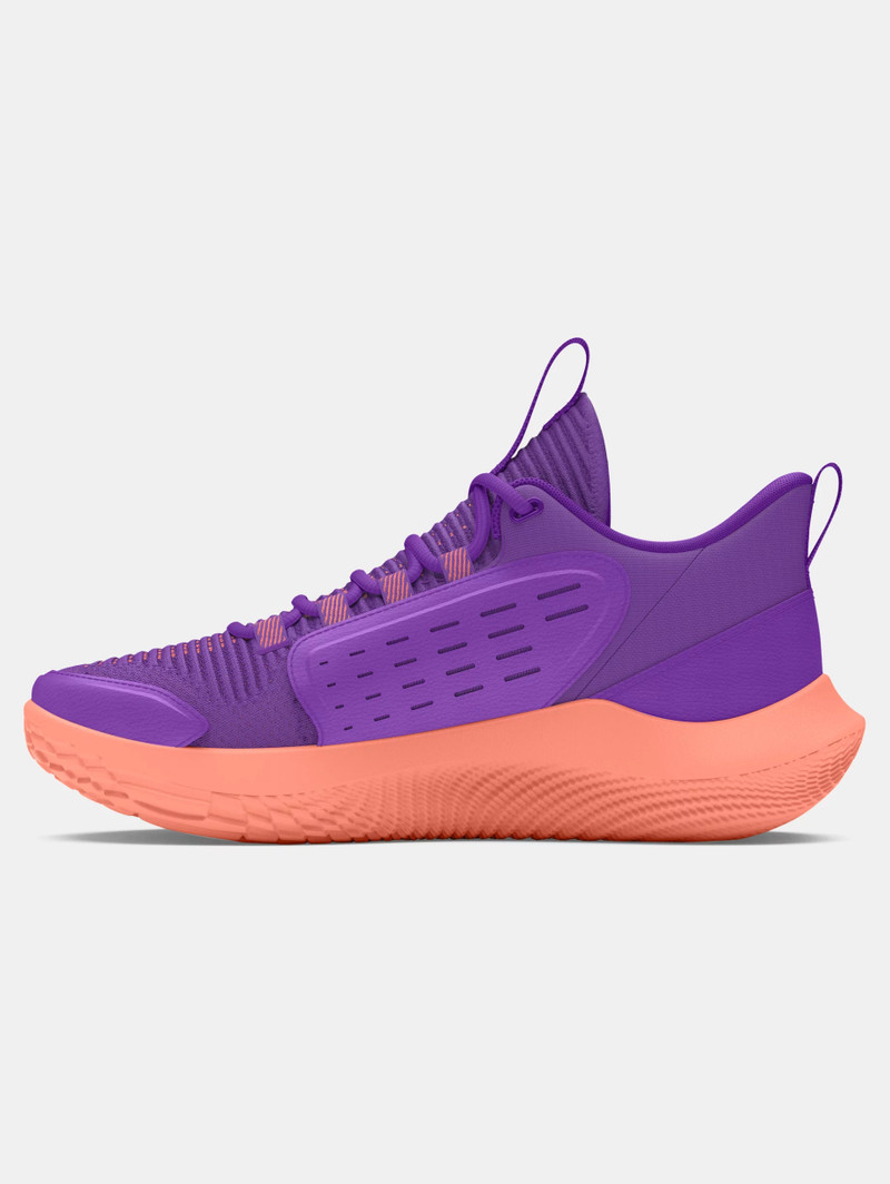 Under Armour Women's UA Breakthru 5 LE Basketball Shoes outlook