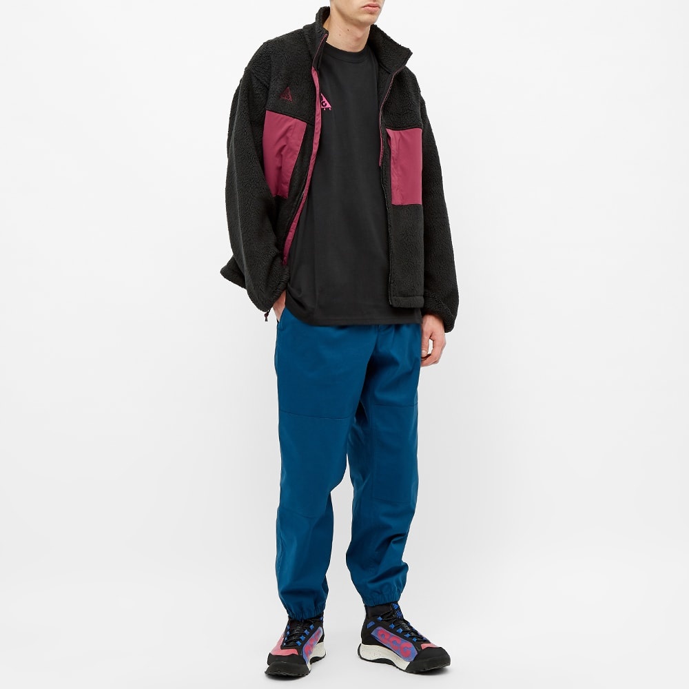 Nike ACG Logo Tee - 5