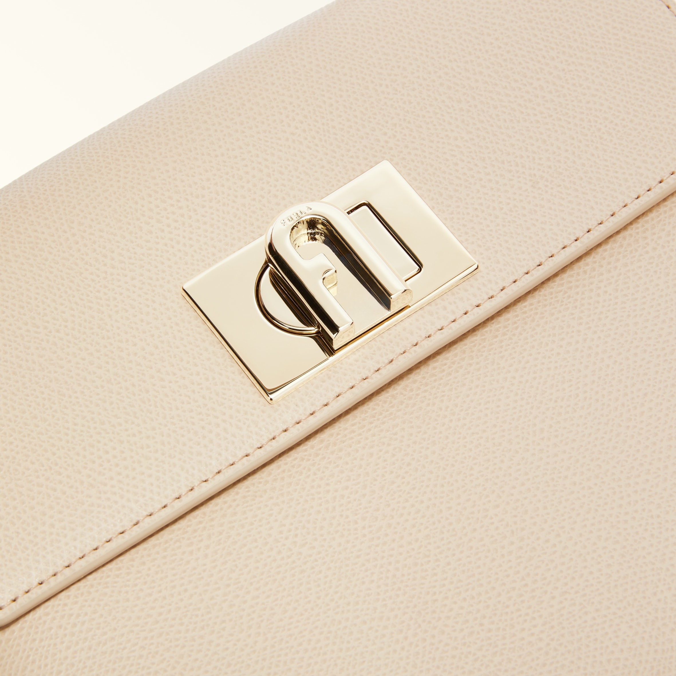 Furla 1927 - 4