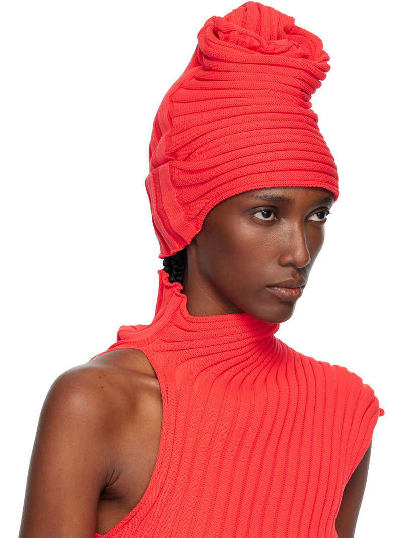 ISSEY MIYAKE Red Knit 'As It Is' Beanie outlook