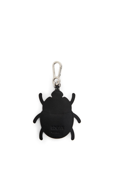 Loewe Beetle charm in calfskin outlook