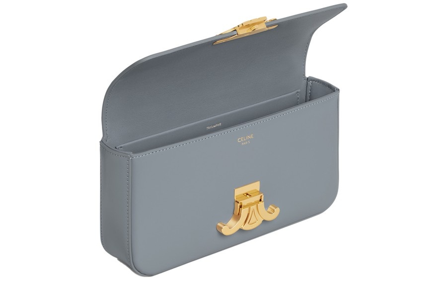 Triomphe Shoulder Bag In Shiny Calfskin with chain - 4