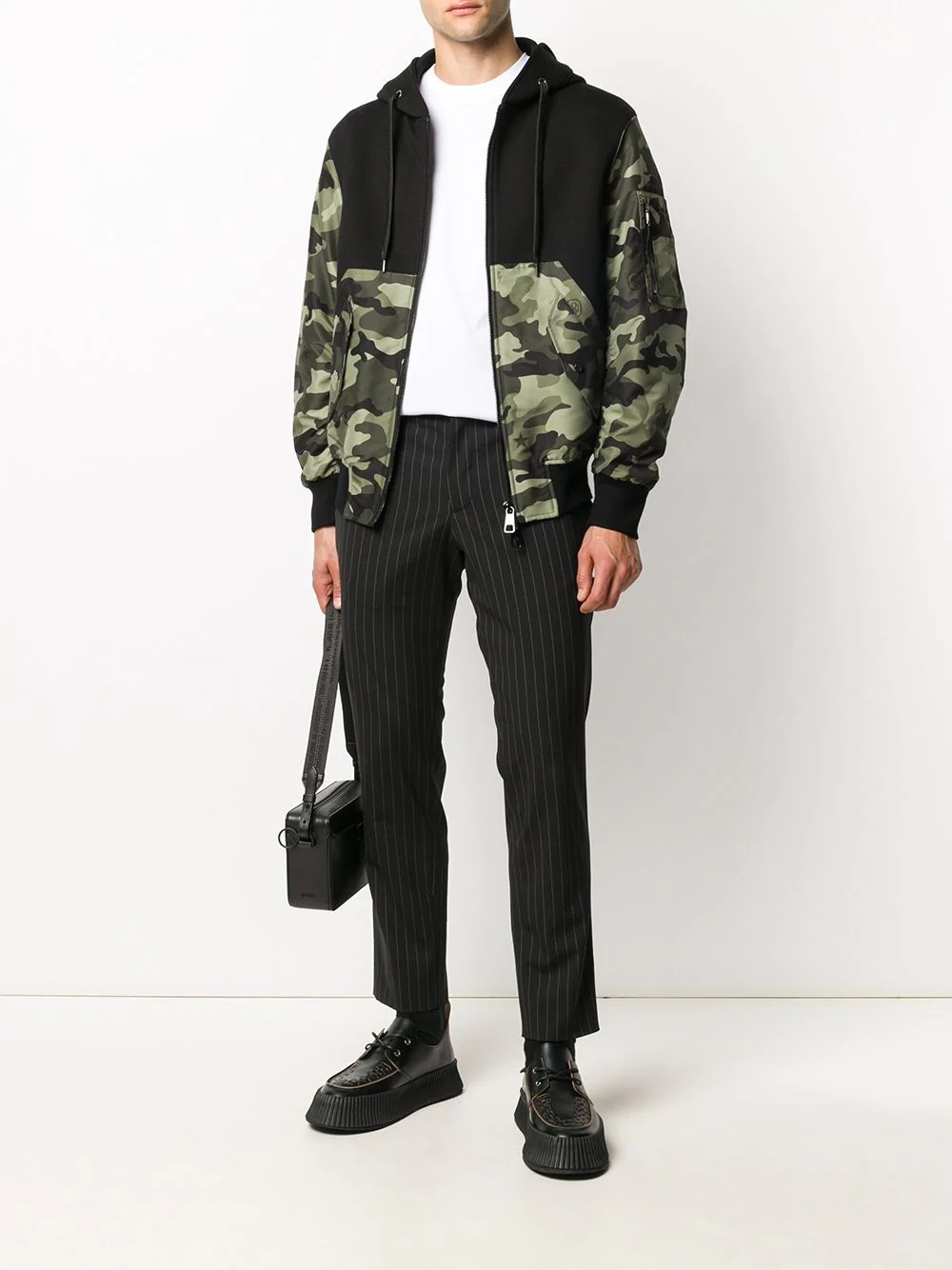 camouflage-pattern hooded jacket - 2