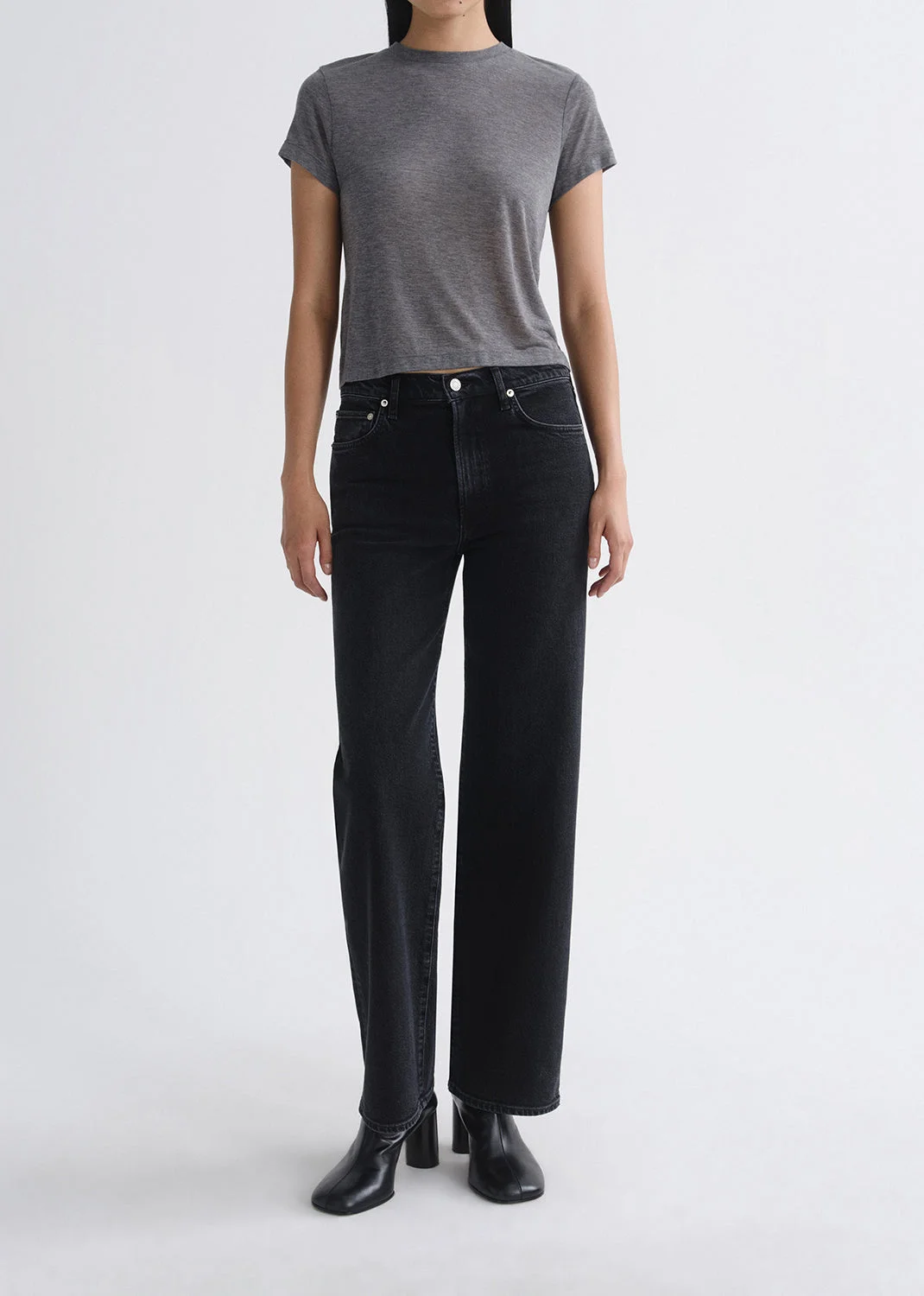 HARPER STRAIGHT JEAN (WEIGHTLESS STRETCH) IN GENERATION - 1