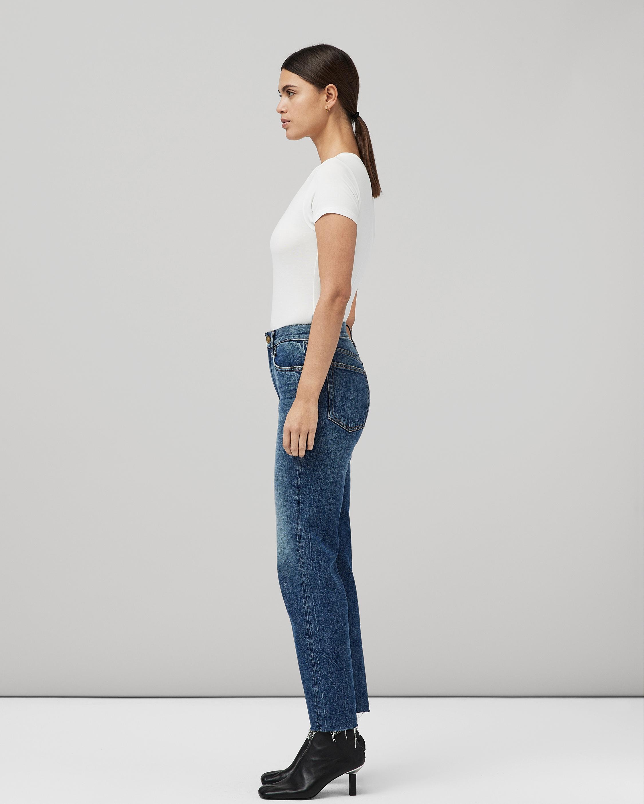 Harlow Straight - Clover
Mid-Rise Vintage Stretch Jean - 4